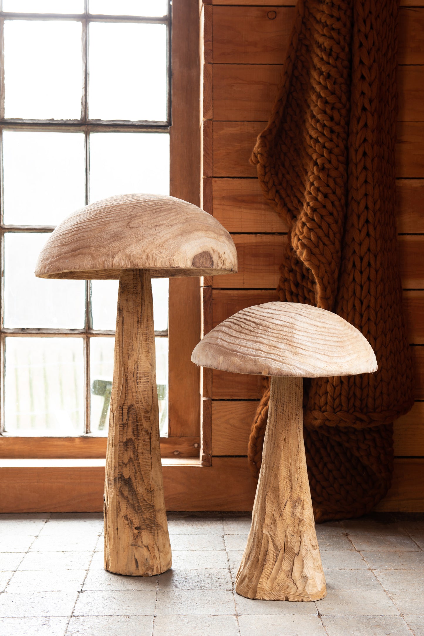 MUSHROOM DANDA CHESTNUT NATURAL WOOD
