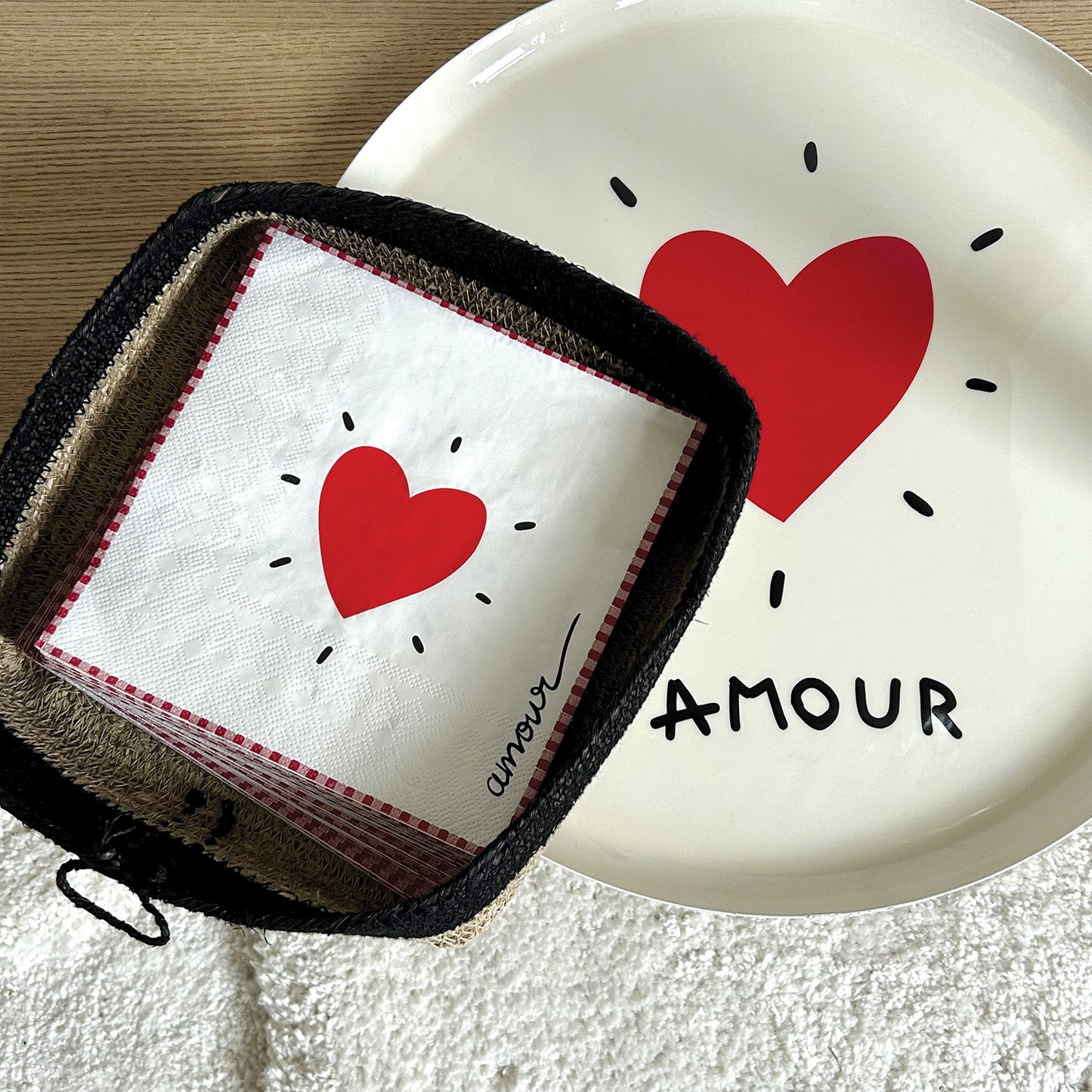 S20 PAPER NAPKINS RED HEART