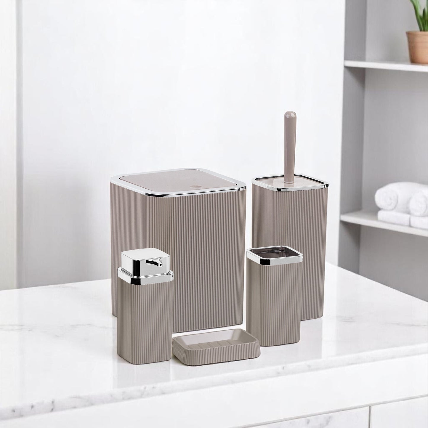 S5 LUNA BATHROOM CHROME