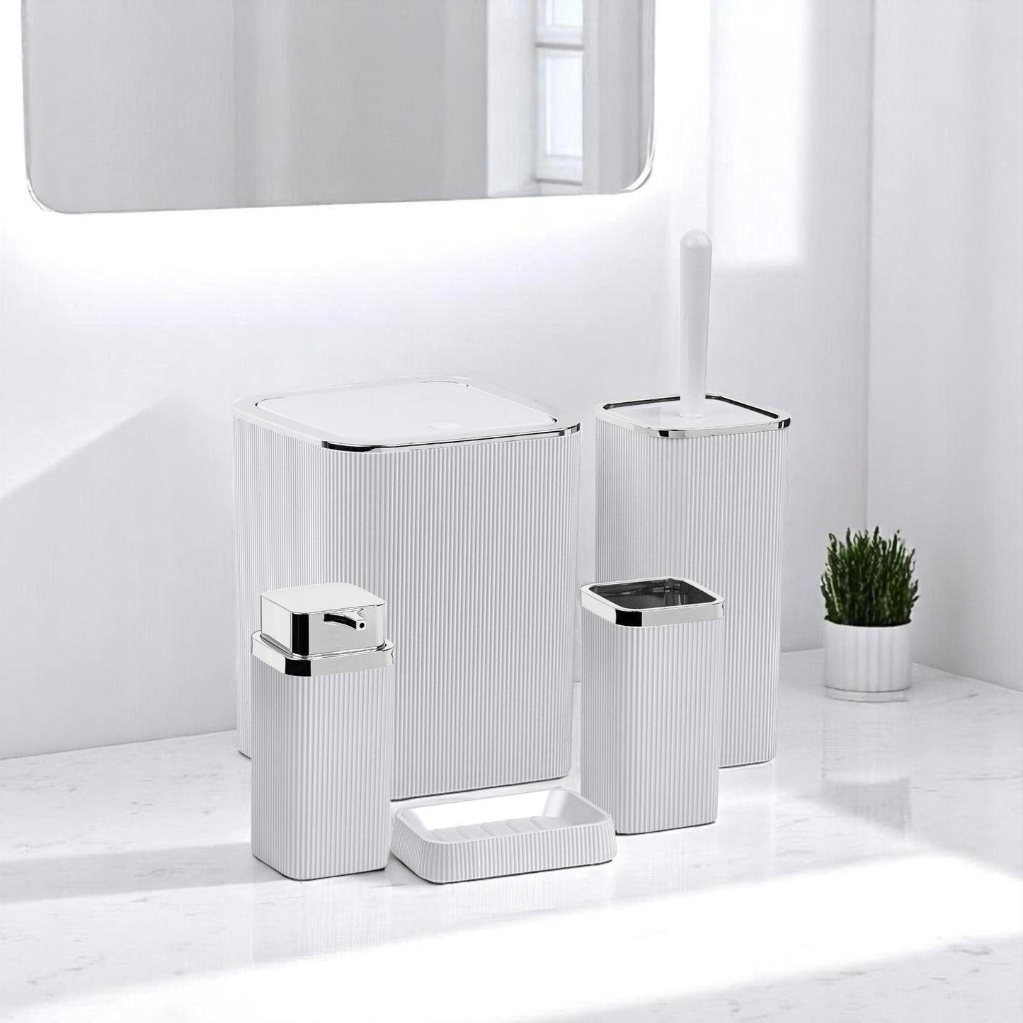 S5 LUNA BATHROOM CHROME
