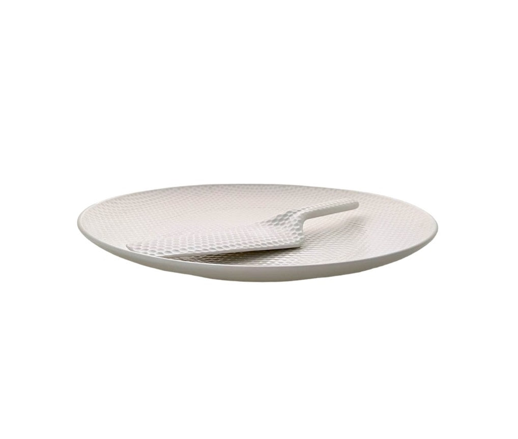 SNOW CAKE PLATE WHITE