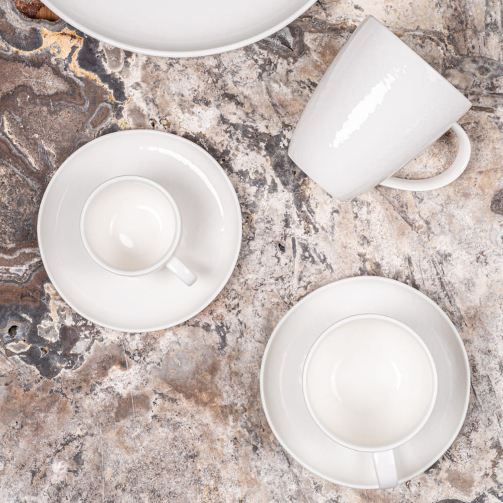 TEA CUP AND SAUCER ECUME