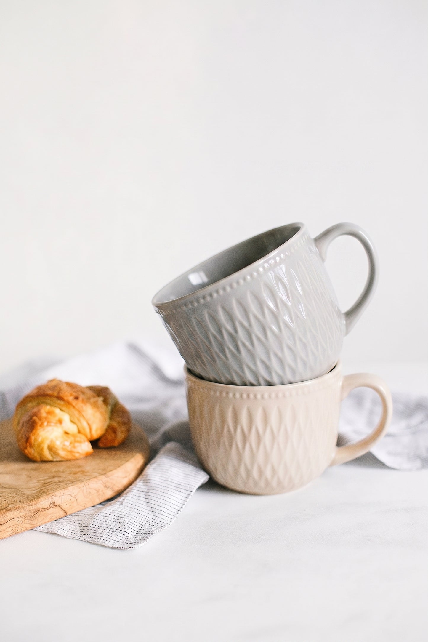 BREAKFAST MUG LIGHT COLORS 600 ML