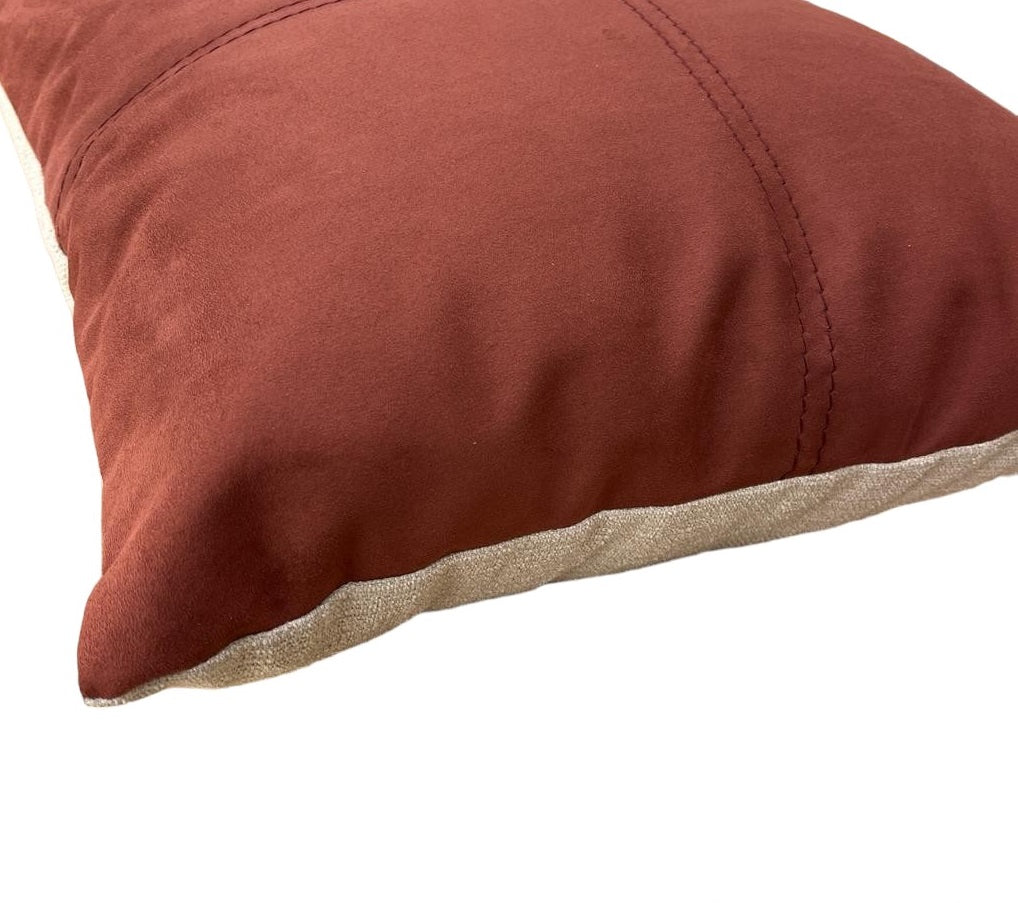 BURGUNDY CUSHION