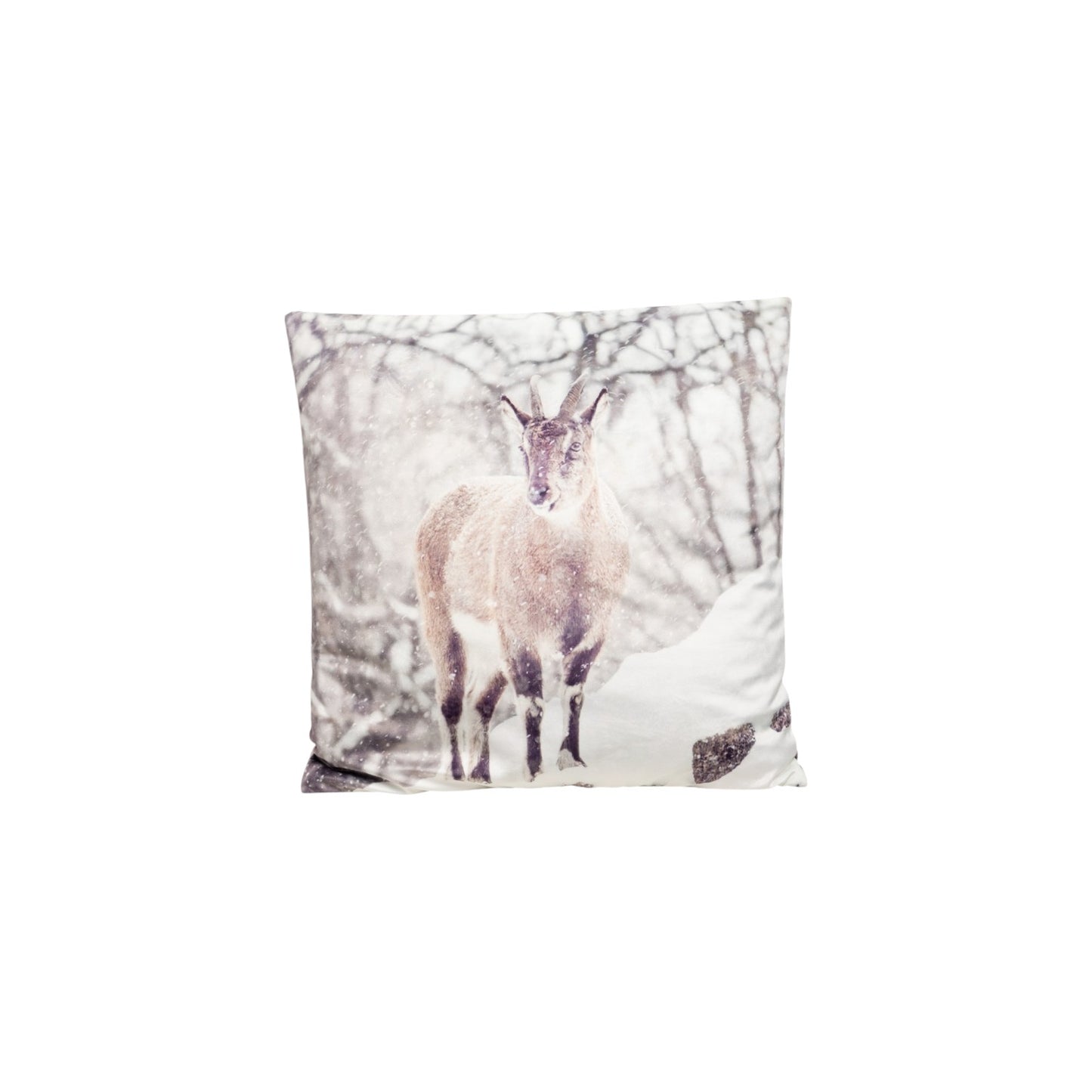 CUSHION ETAGNE IN SNOWY LANDSCAPE