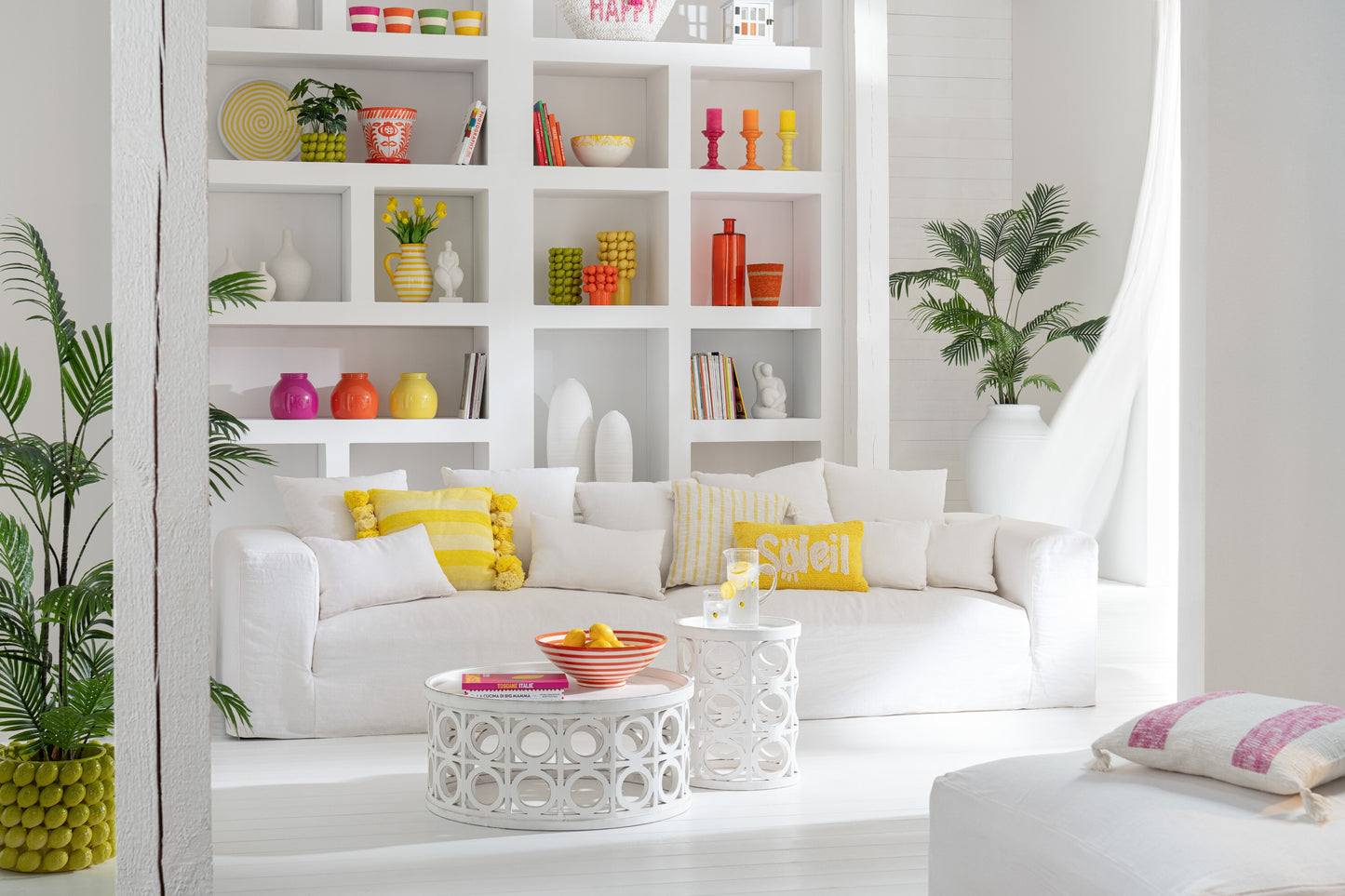 CUSHION SOLEIL 30 X 50 CM TUFTED YELLOW AND WHITE