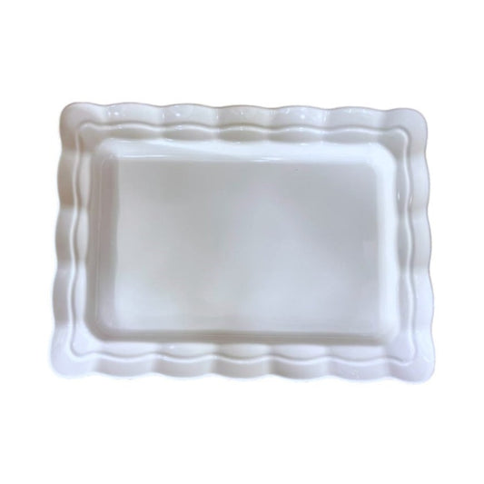 RECTANGLE WAVED PLATE WHITE