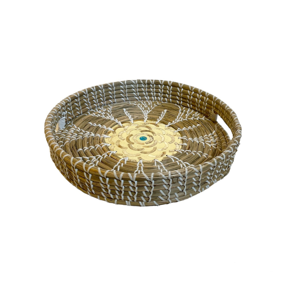 ROUND TRAY MIX CAPIZ WHITE WITH CUTOUT HANDLES – Sleepcomfortdeco