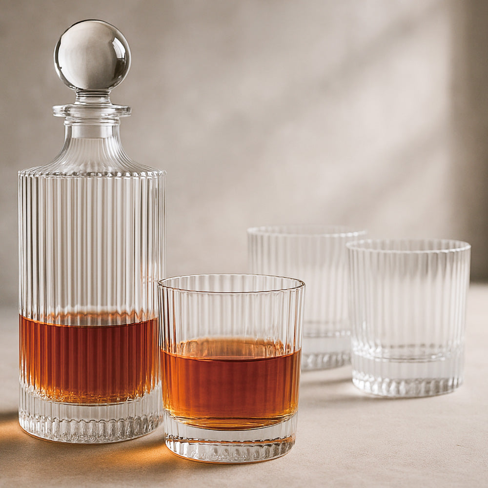 S7 CARAFE AND 6 GLASSES MALT