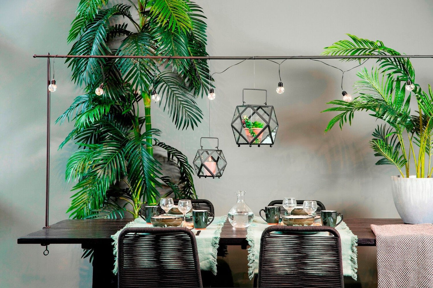 TABLE HANGER BLACK